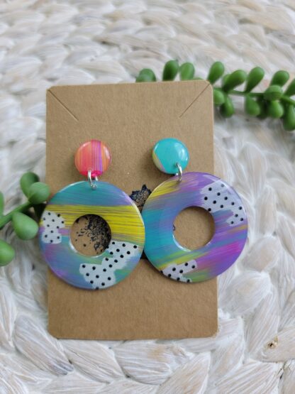 Retro Cutout Circles