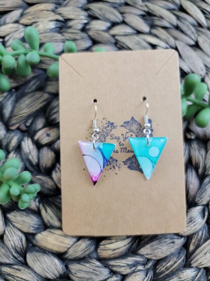 Light Blue & Pink Triangles