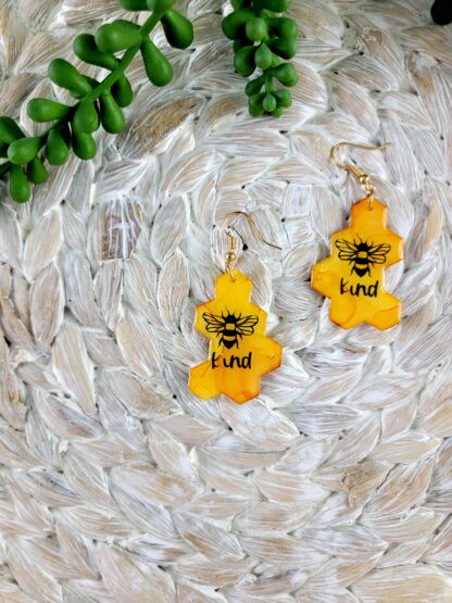 Bee Kind - Image 2