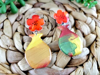 Flowers in Multicolor Vase - Image 2