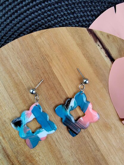 Pink, Blue, Black and White Scalloped Squares - Image 2