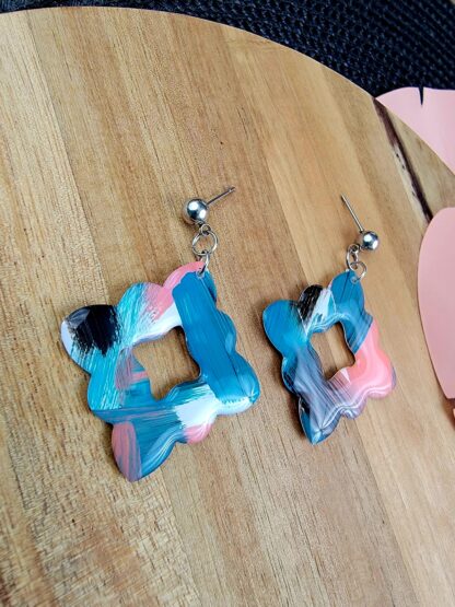 Pink, Blue, Black and White Scalloped Squares