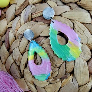 Metallic pastel teardrop cutouts