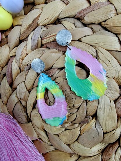 Metallic pastel teardrop cutouts