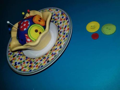Teacup pin cushion