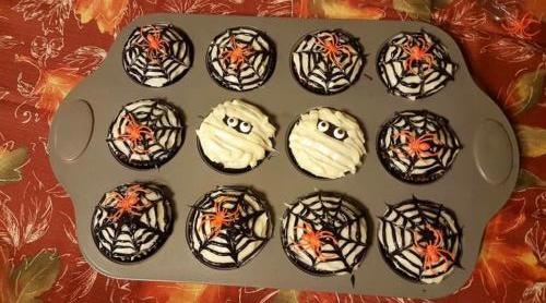 halloween cupcakes
